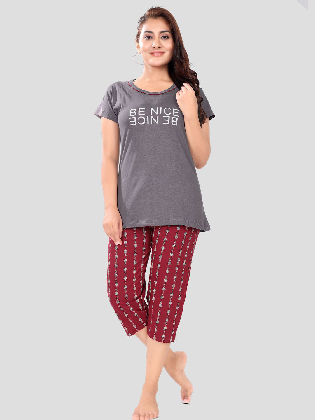 

SWEET MOON Typography Printed T-Shirt With Capri Night Suit, Grey