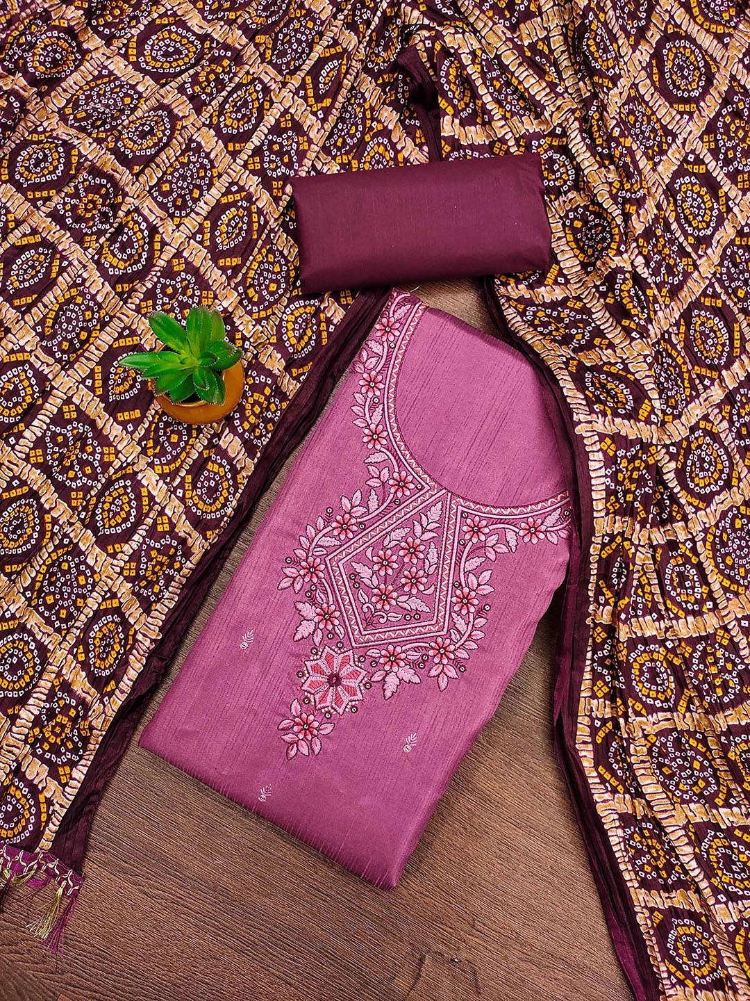

HERE&NOW Ethnic Motifs Embroidered Unstitched Dress Material, Purple