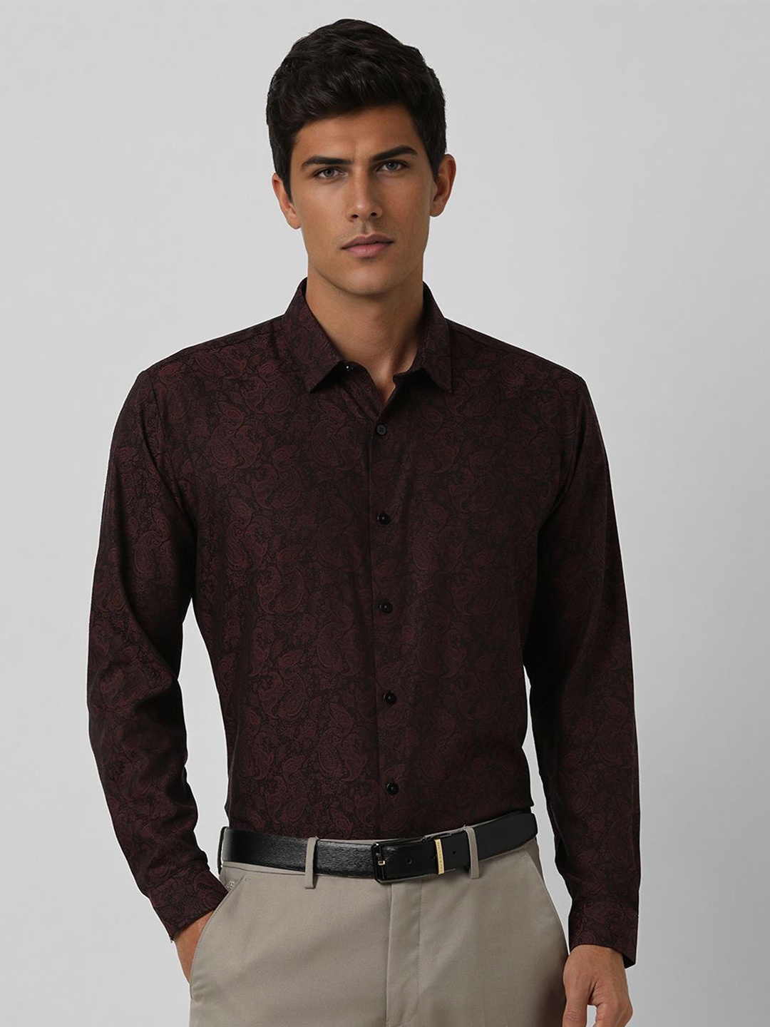 

V Dot Men Slim Fit Floral Opaque Printed Party Shirt, Maroon