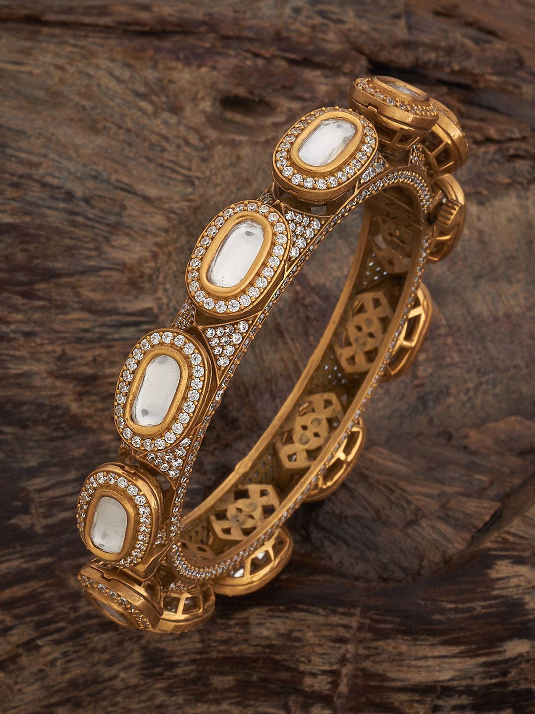 

Kushal's Fashion Jewellery Victorian-Plated Kundan-Studded Bangle, Gold