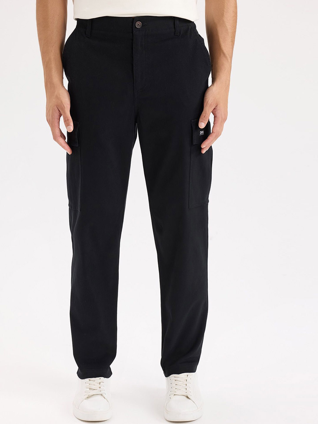 

DeFacto Men Regular Fit Cargos Trousers, Black