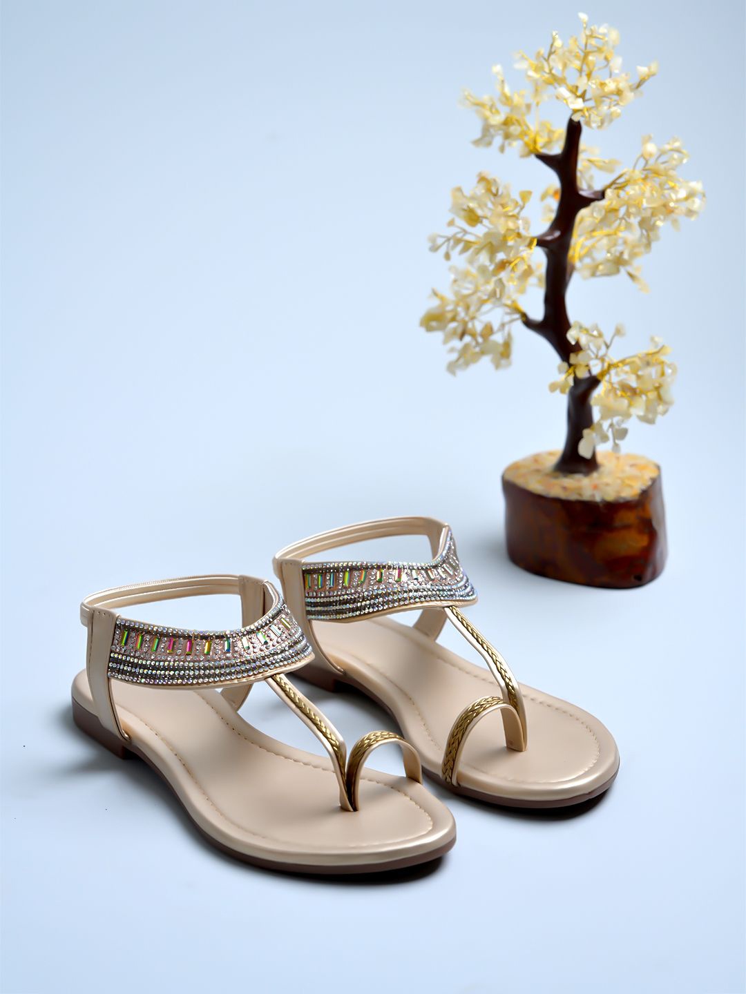 

Shoetopia Girls Embellished Ethnic Open Toe Flats, Gold