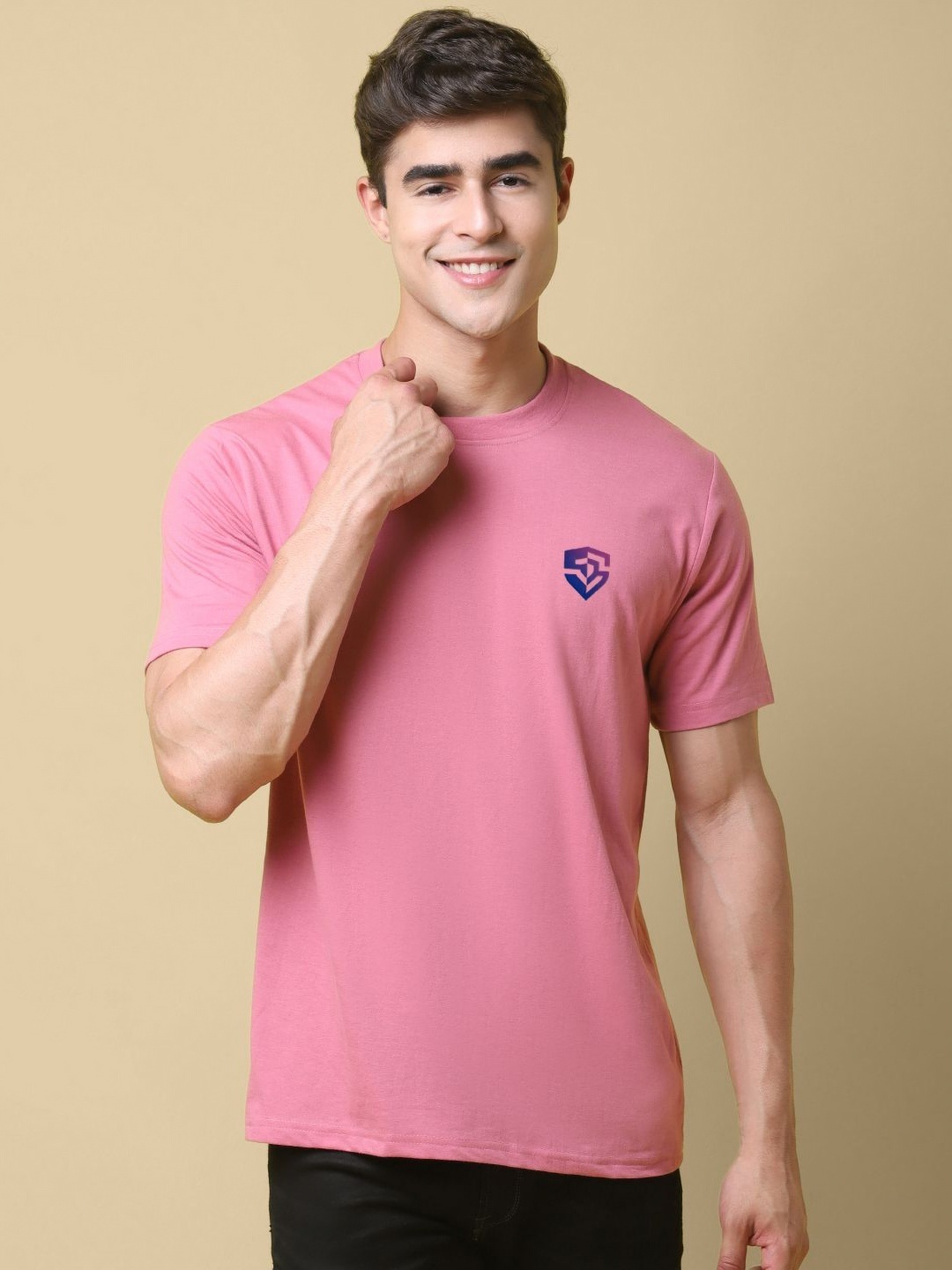 

SZN Men Solid Round Neck Cotton T-shirt, Pink
