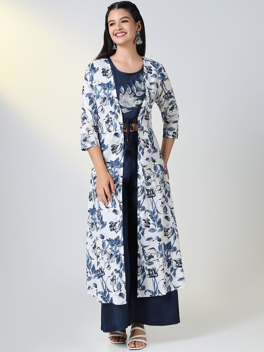 

SHOWOFF Floral Printed Round Neck Top And Palazzos With Shrug, Navy blue