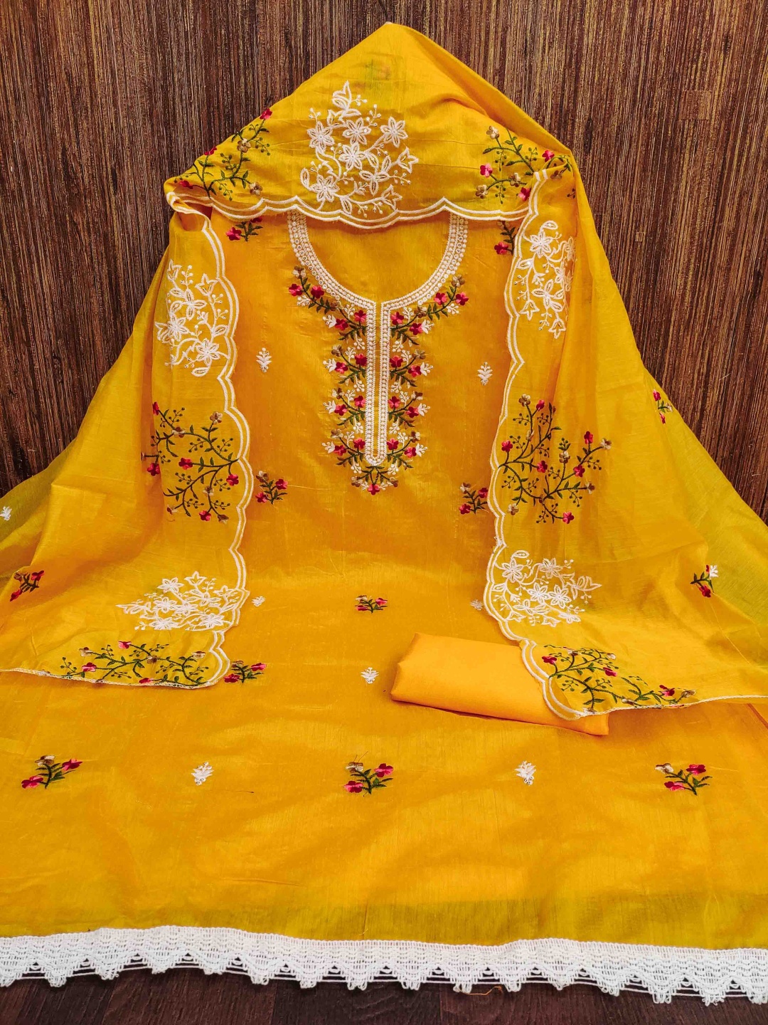 

Blissta Floral Embroidered Unstitched Dress Material, Yellow