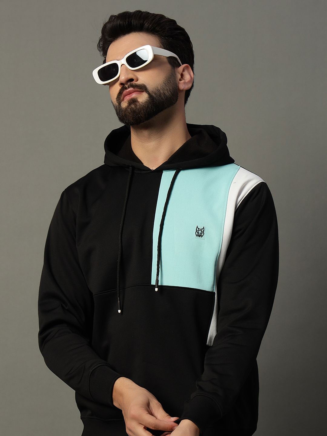 

STELVIN Men Colourblocked Sweatshirt, Multi