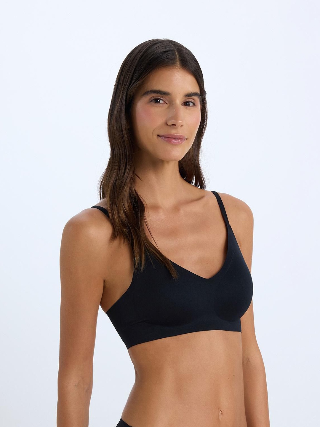 

DeFacto Bra Full Coverage Lightly Padded, Black