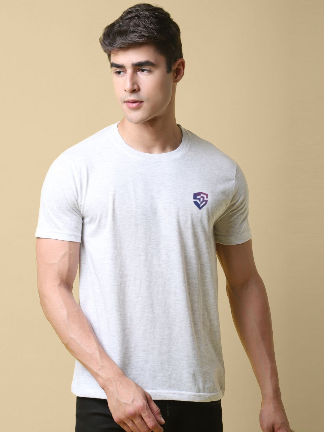 

SZN Men Solid Round Neck Cotton T-shirt, White