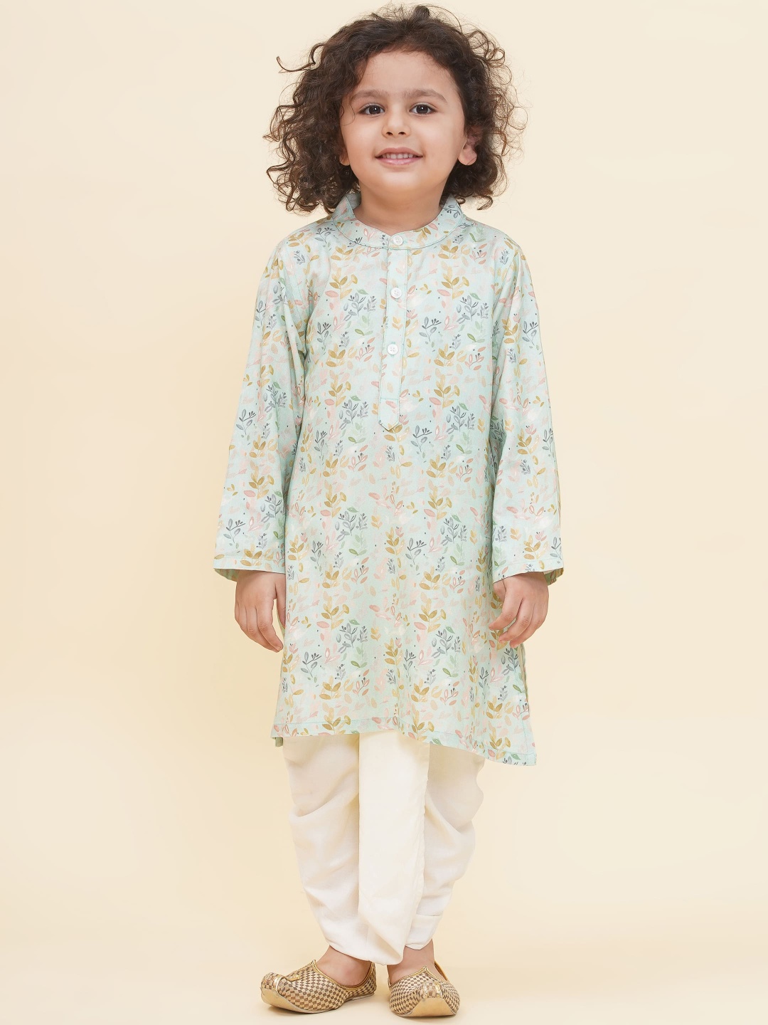 

Sethukrishna Boys Floral Printed Band Collar Straight Kurta With Dhoti Pants, Green