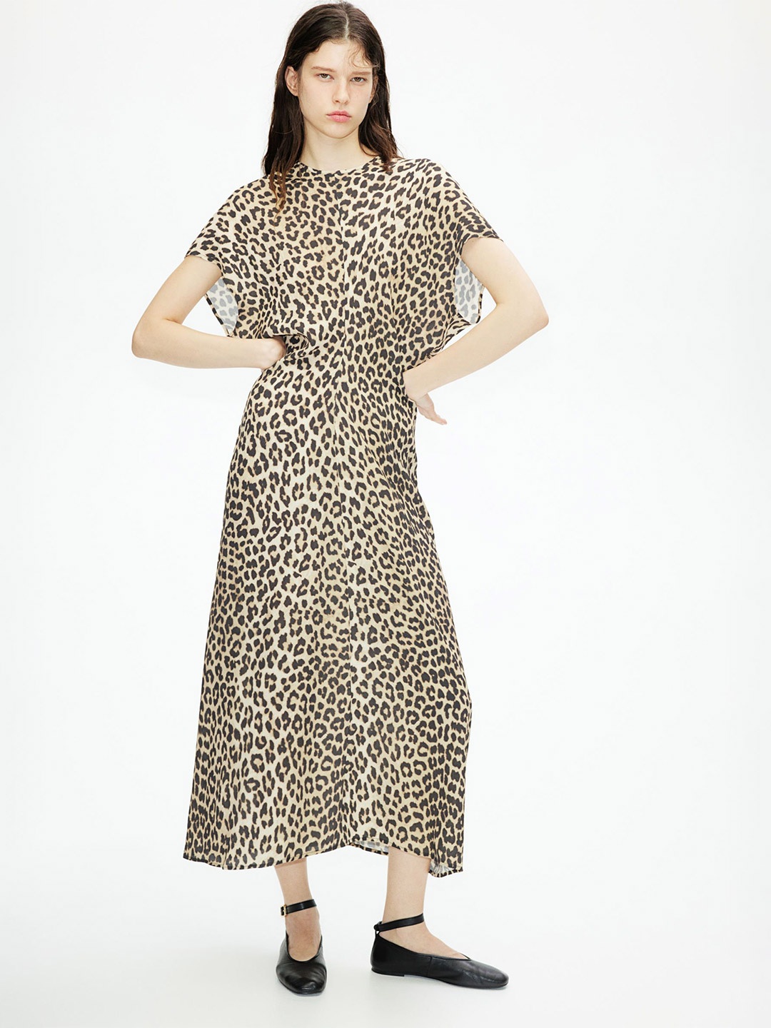 

H&M Tapered-Waist Dress, Beige
