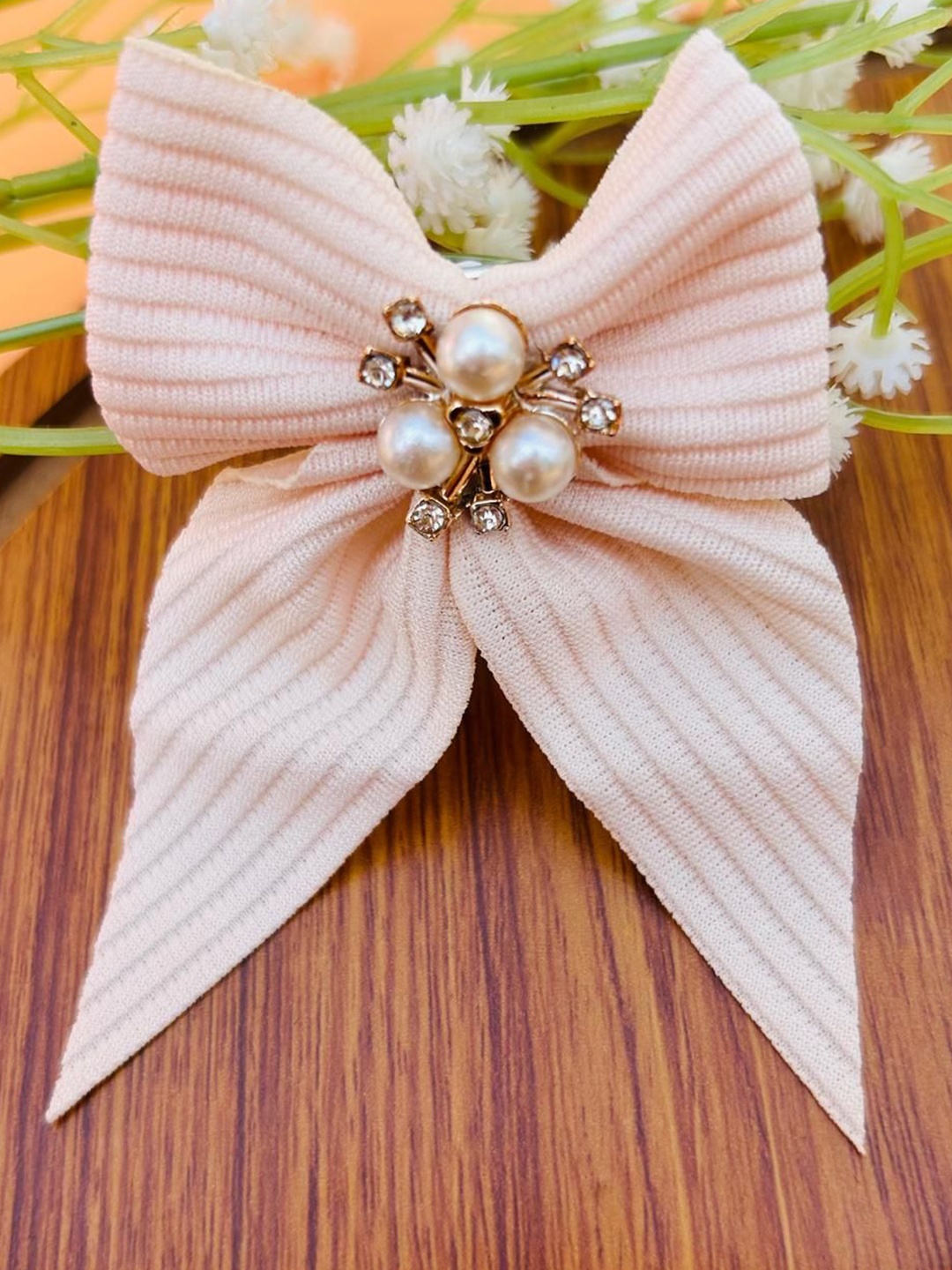 

Radhya Accessories Women Embellished Alligator Hair Clip, Peach