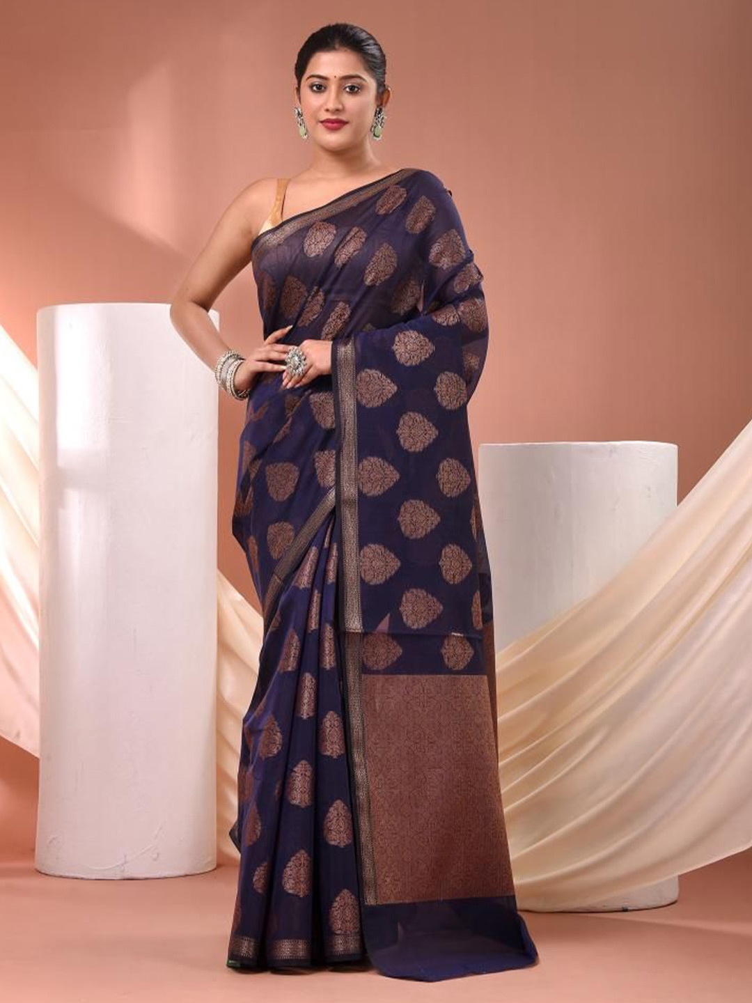 

VIBHAVARI women Woven Design Zari Cotton Blend Saree, Blue