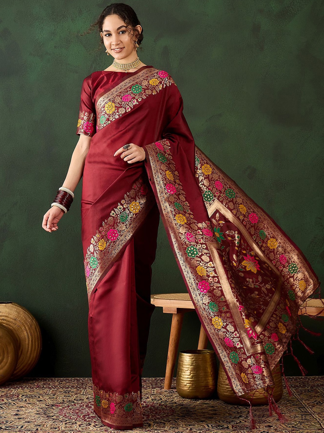 

HERE&NOW Woven Design Zari Banarasi Saree, Maroon