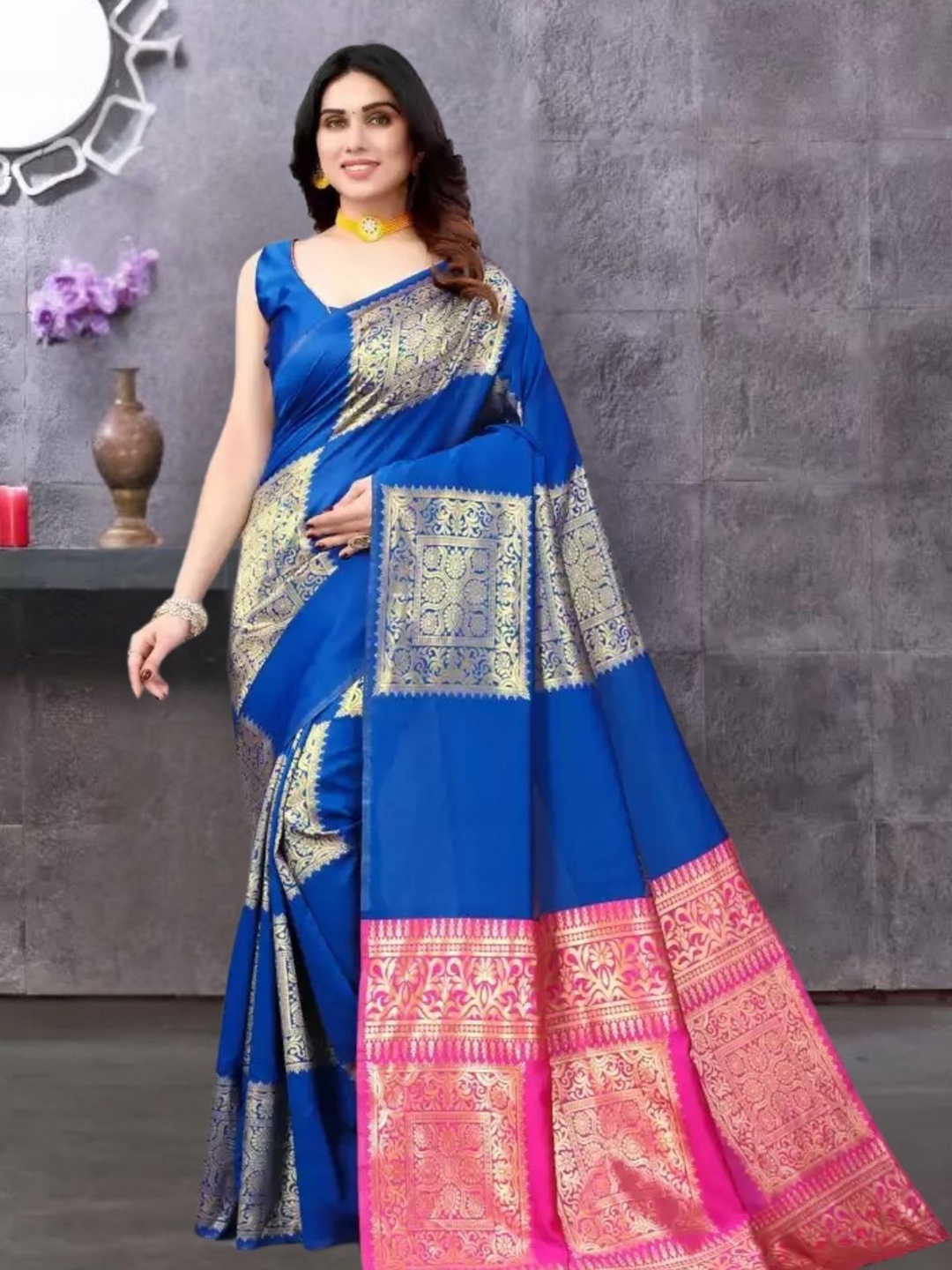 

MAGMINA Ethnic Motifs Woven Design Zari Banarasi Saree, Blue