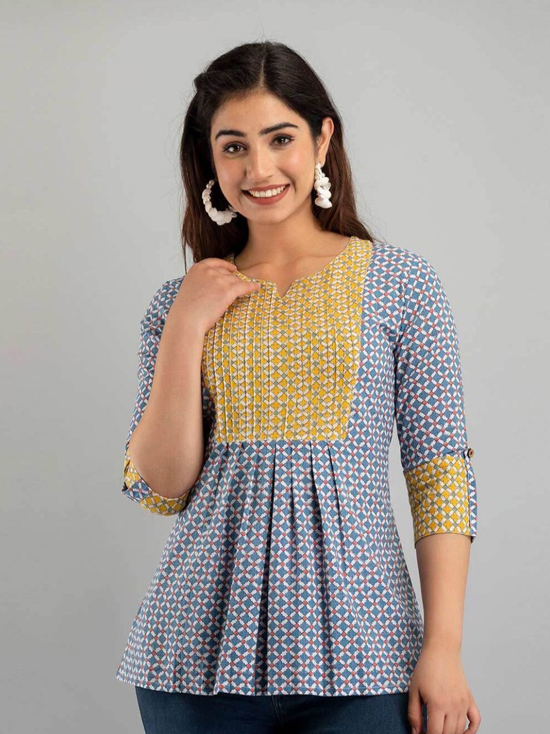 

Rangun Women Geometric Printed Tunic, Blue