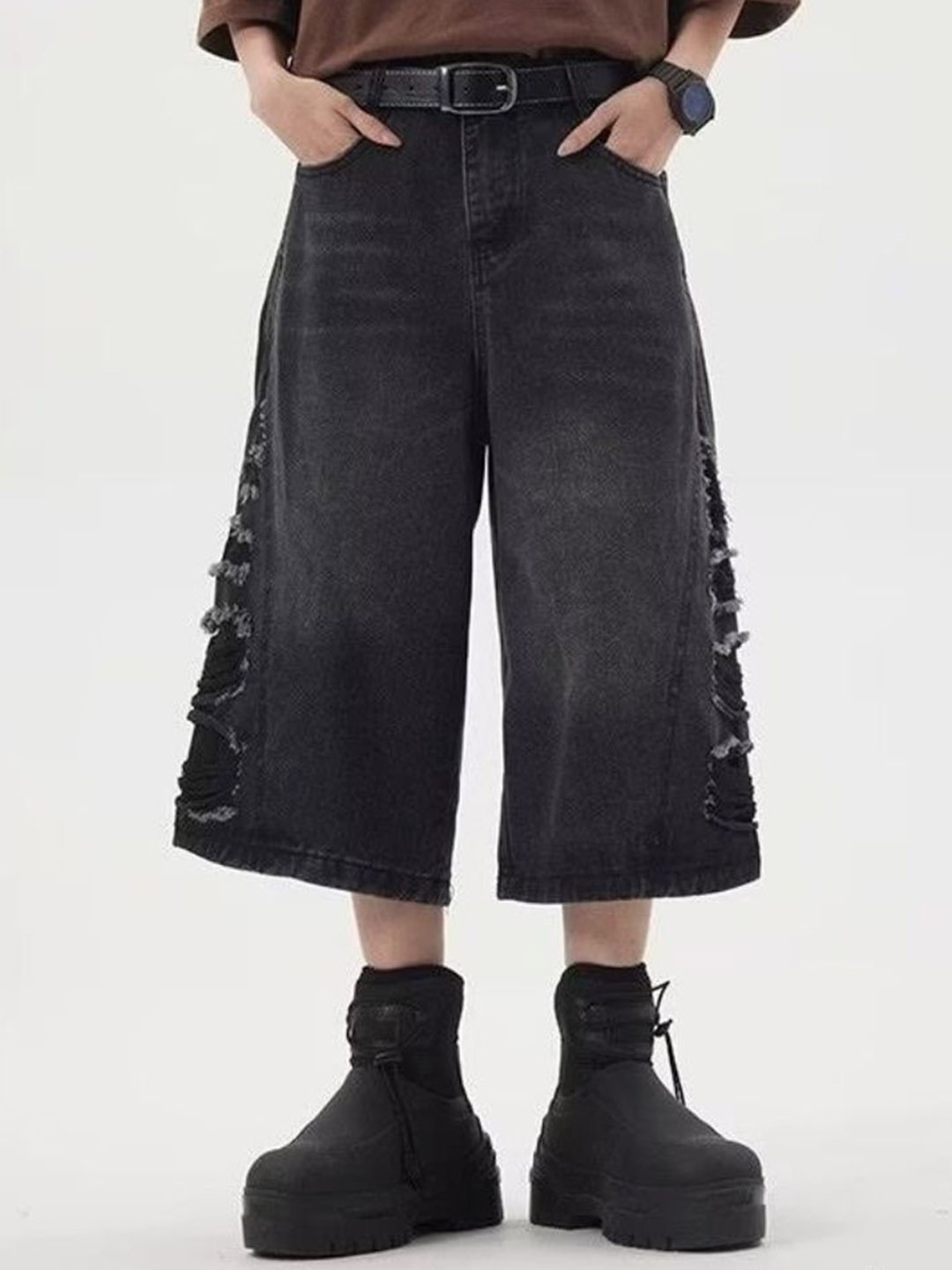 

HERE&NOW Men Washed Loose Fit Modal Denim Shorts, Black
