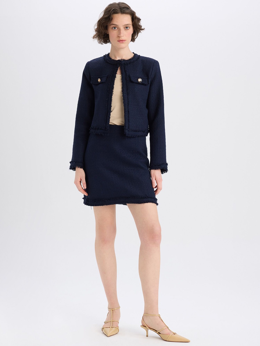 

DeFacto Women Straight Mini Skirt, Navy blue