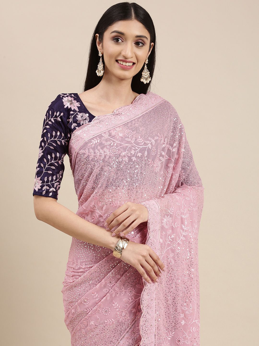 

HERE&NOW Embellished Sequinned Saree, Pink