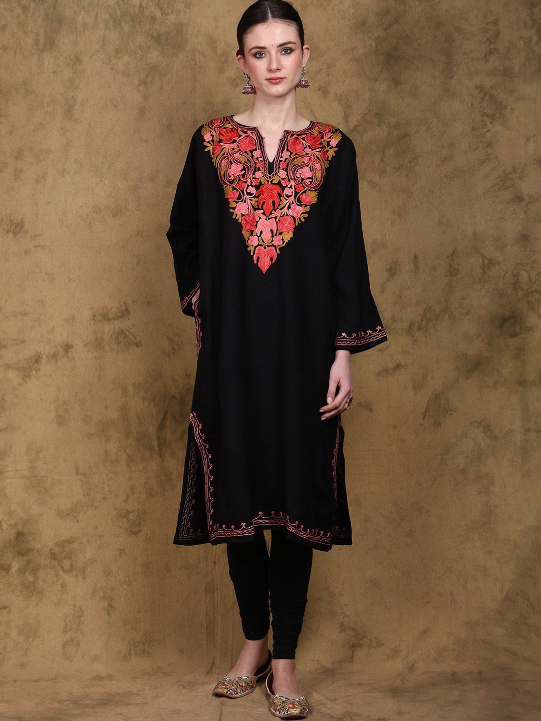 

Exotic India Women Floral Embroidered Flared Sleeves Floral Woollen Kurta, Black
