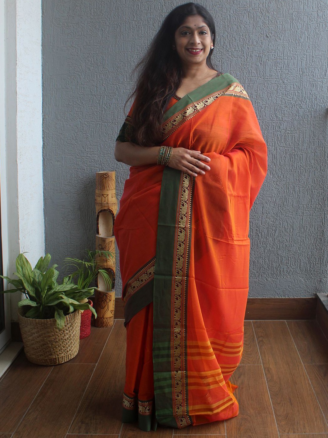

Weaves of Tradition Zari Pure Cotton Narayan Peth Saree, Orange