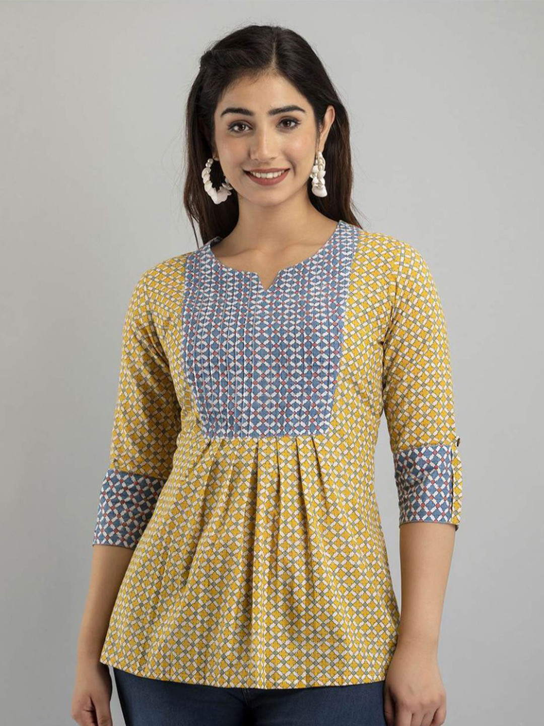 

Rangun Pleated Printed Top, Yellow
