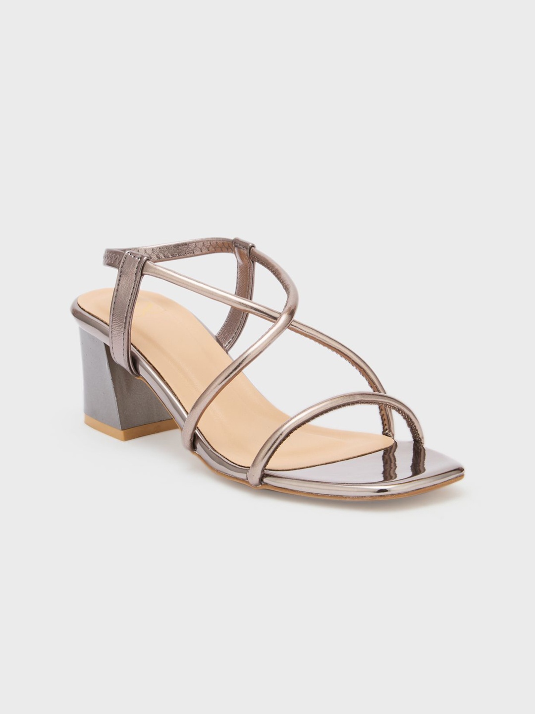 

Sole To Soul Block Sandals, Grey