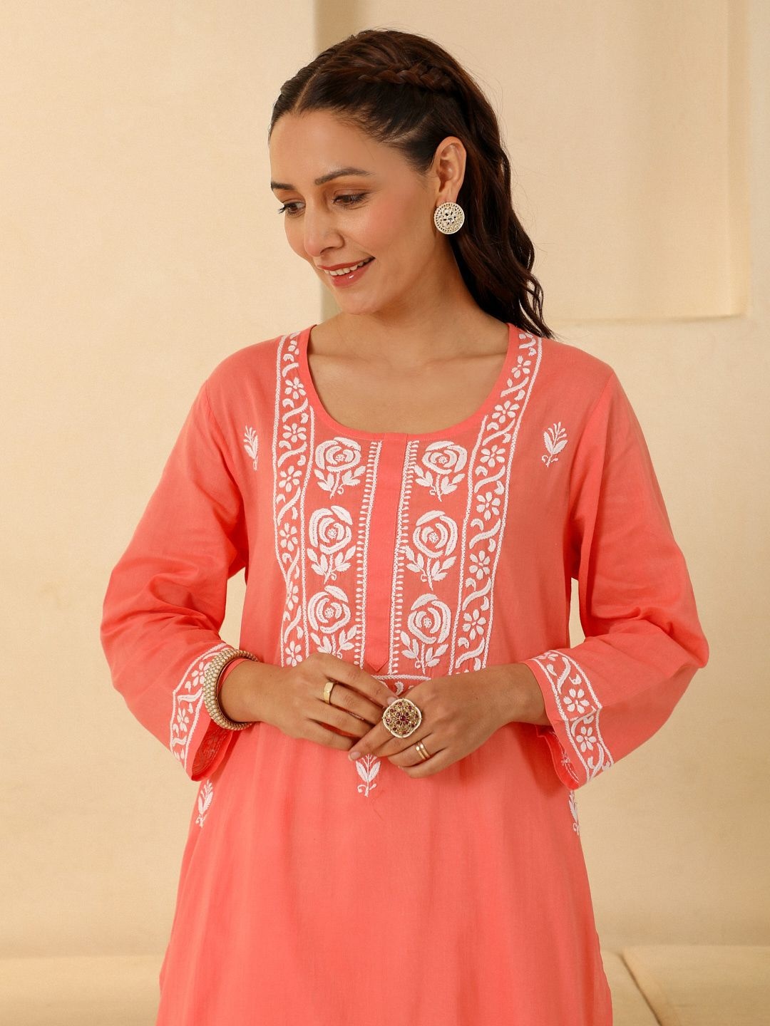 

House of Chikankari Cotton Chikankari Solid Women's long kurta - Peach