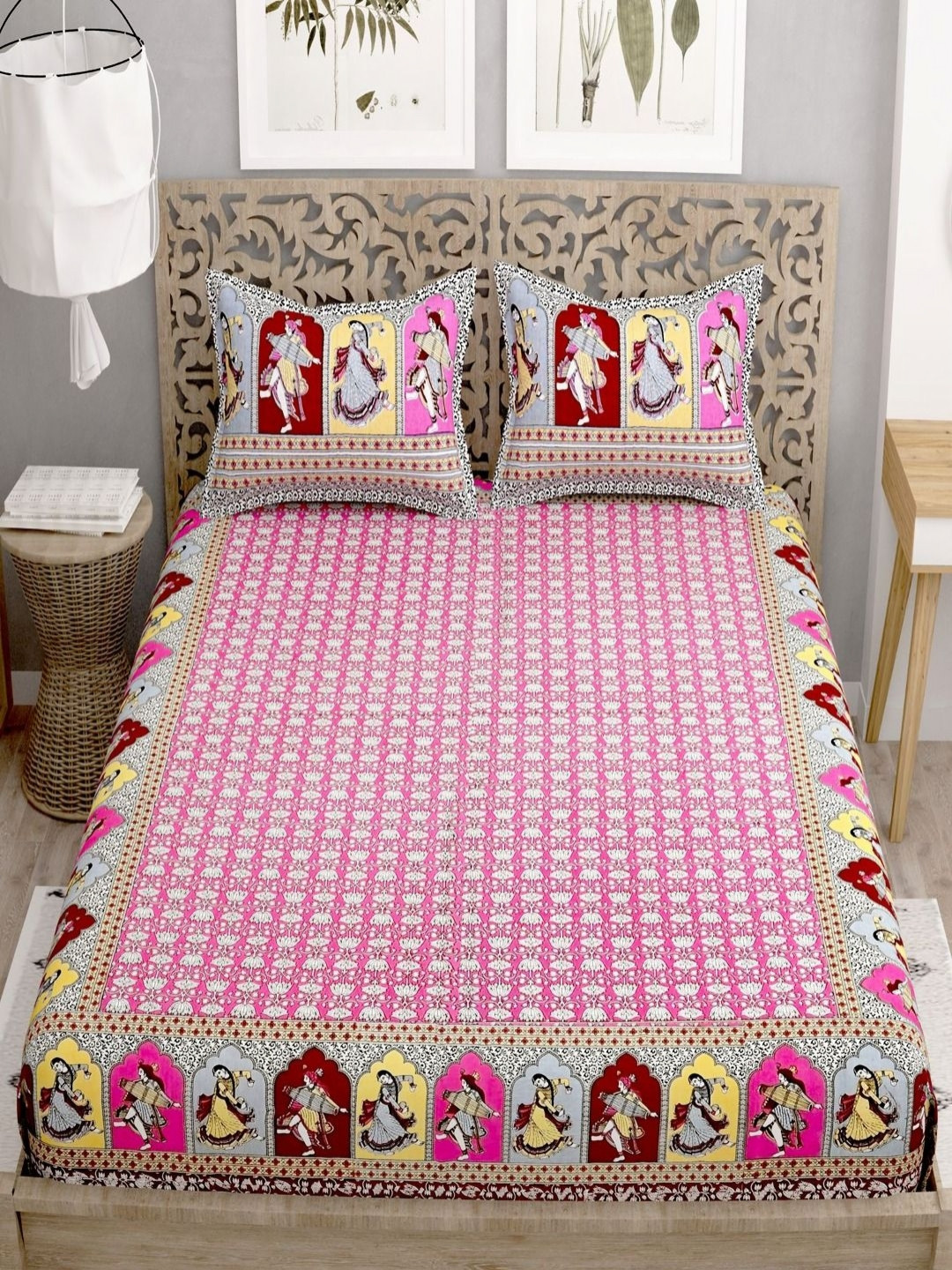 

Myntra Elegant Homes Pink Printed Pure Cotton 180TC King Bedsheet Set 2.74 m x 2.54m