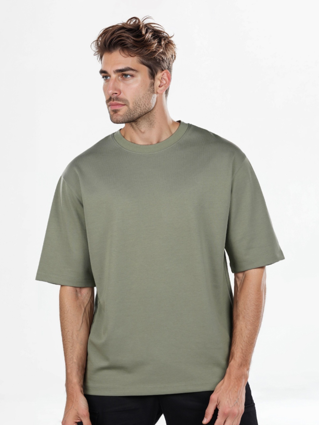 

Celio Men Solid Round Neck Cotton T-shirt, Olive