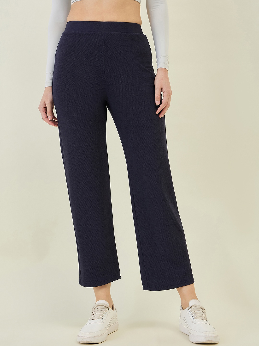 

aayu Women Relaxed Flared High-Rise Trousers, Blue