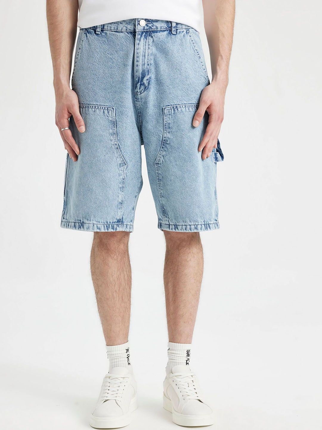 

DeFacto Men Washed Denim Shorts Technology, Blue