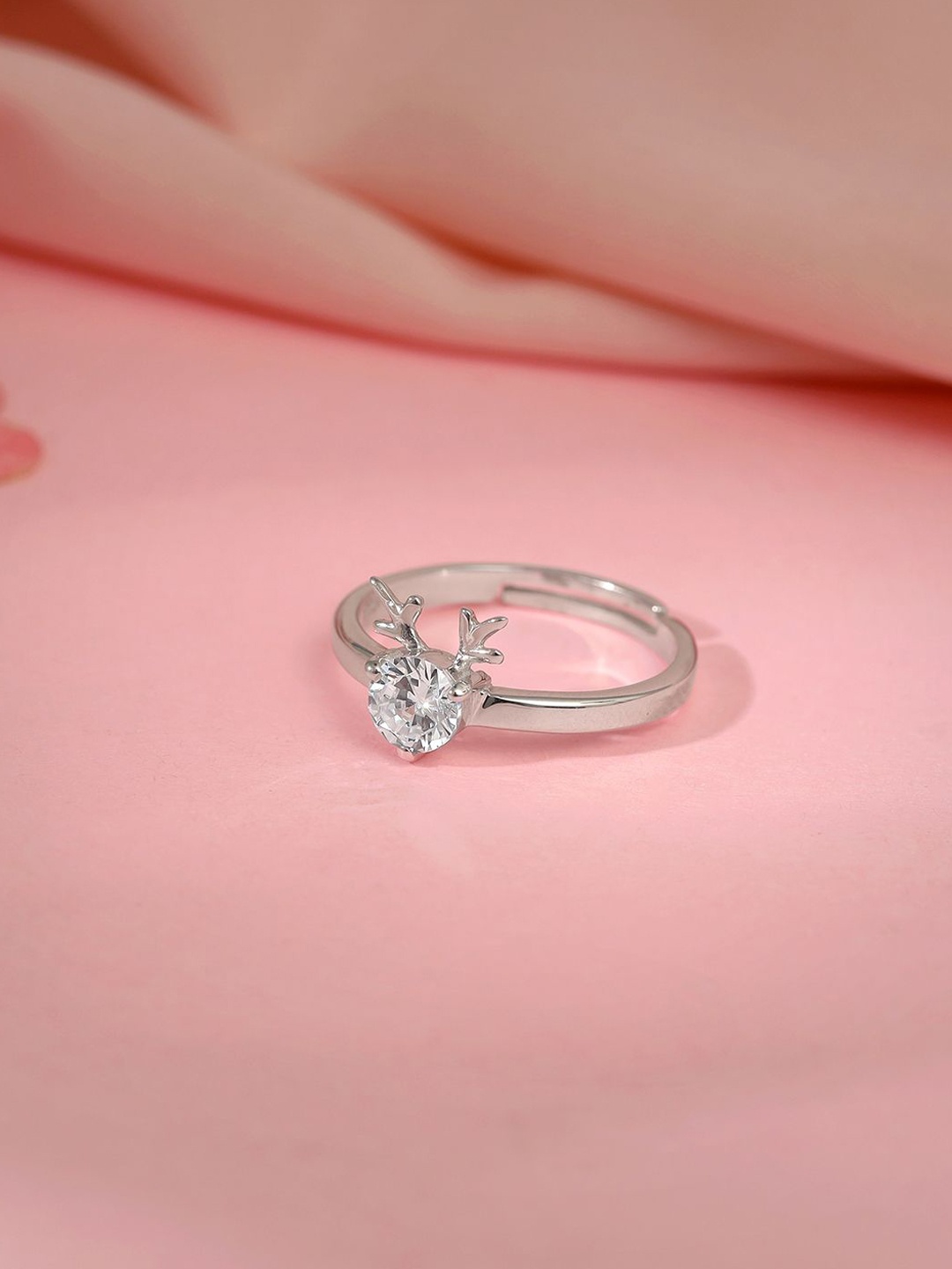 

GIVA 925 Sterling Silver Fawn Heart Rhodium-Plated CZ Studded Adjustable Ring