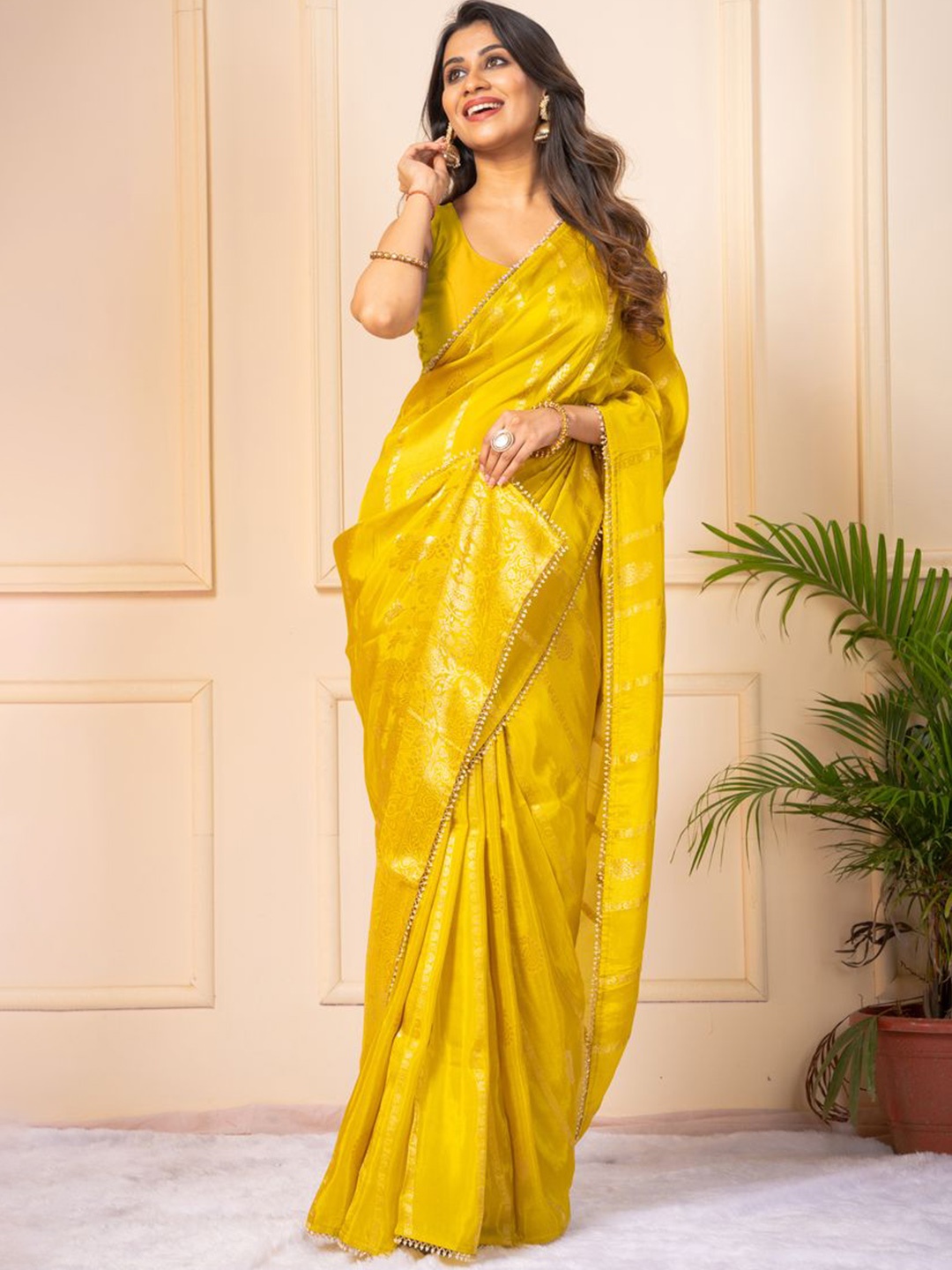 

KAJREE Woven Design Beads and Stones Pure Silk Jamdani Saree, Yellow