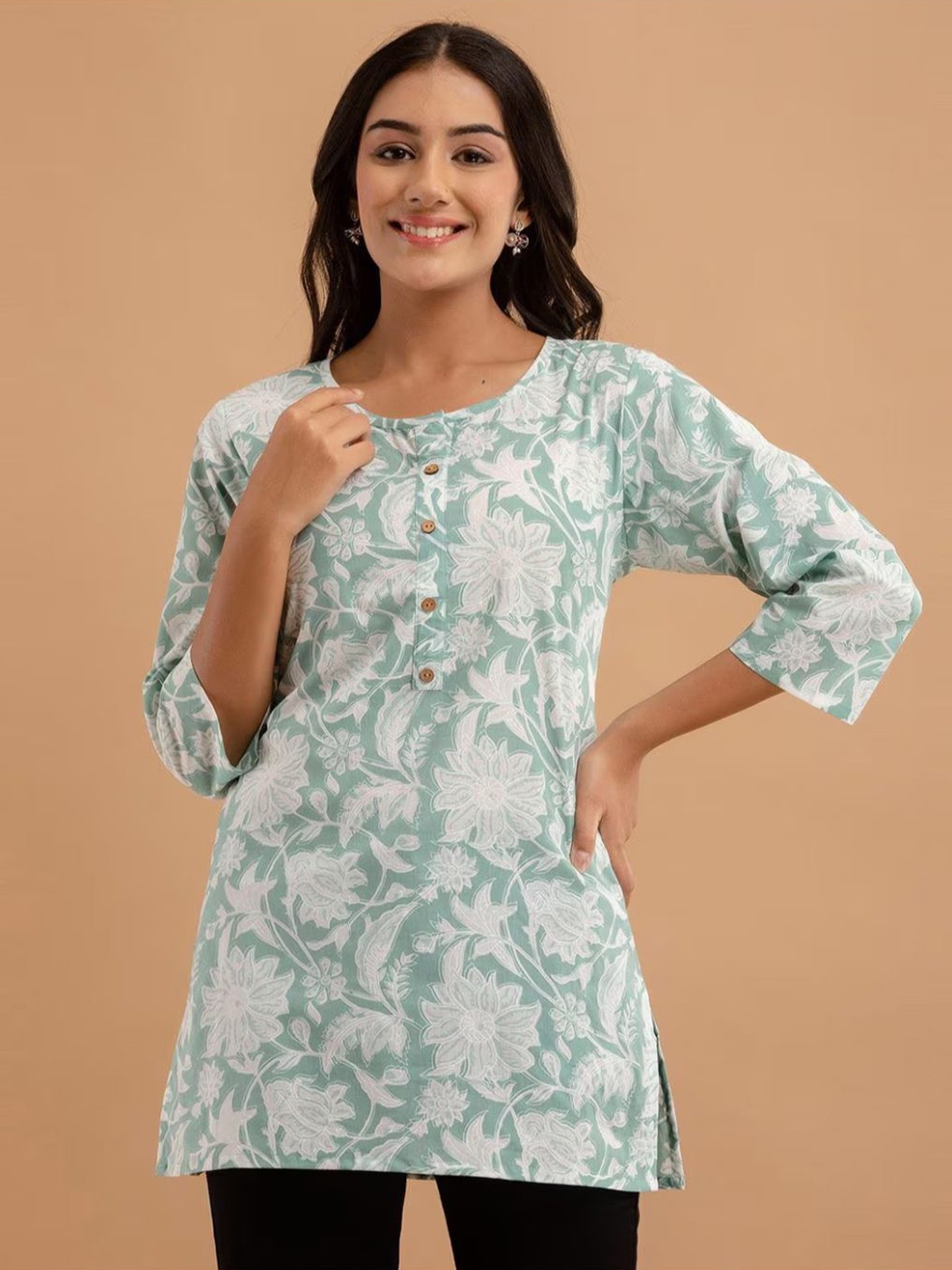 

Rangun Floral Print Top, Green