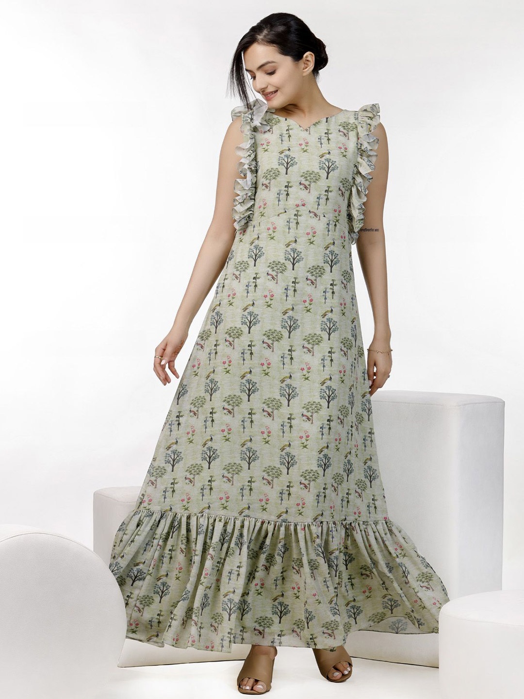 

aaRVee STUDIO Women Floral Printed Flutter Sleeves Maxi Dress, Green