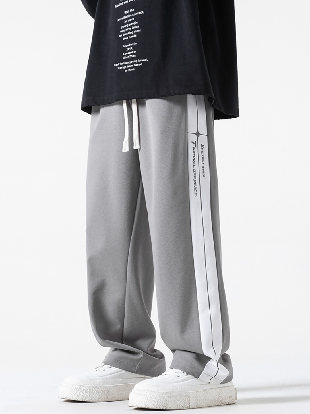 

StyleCast x Revolte Men Loose Fit Easy Wash Pleated Trousers, Grey