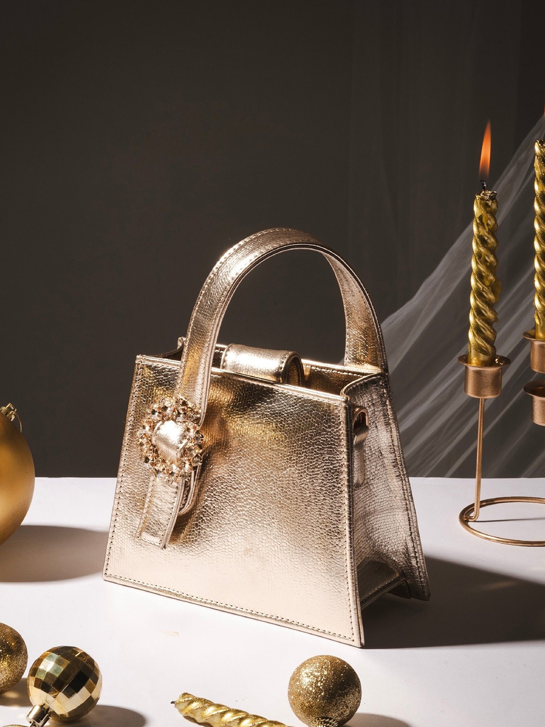 

Suave Bags Women Embellished Structured Leather Handheld Bag, Gold