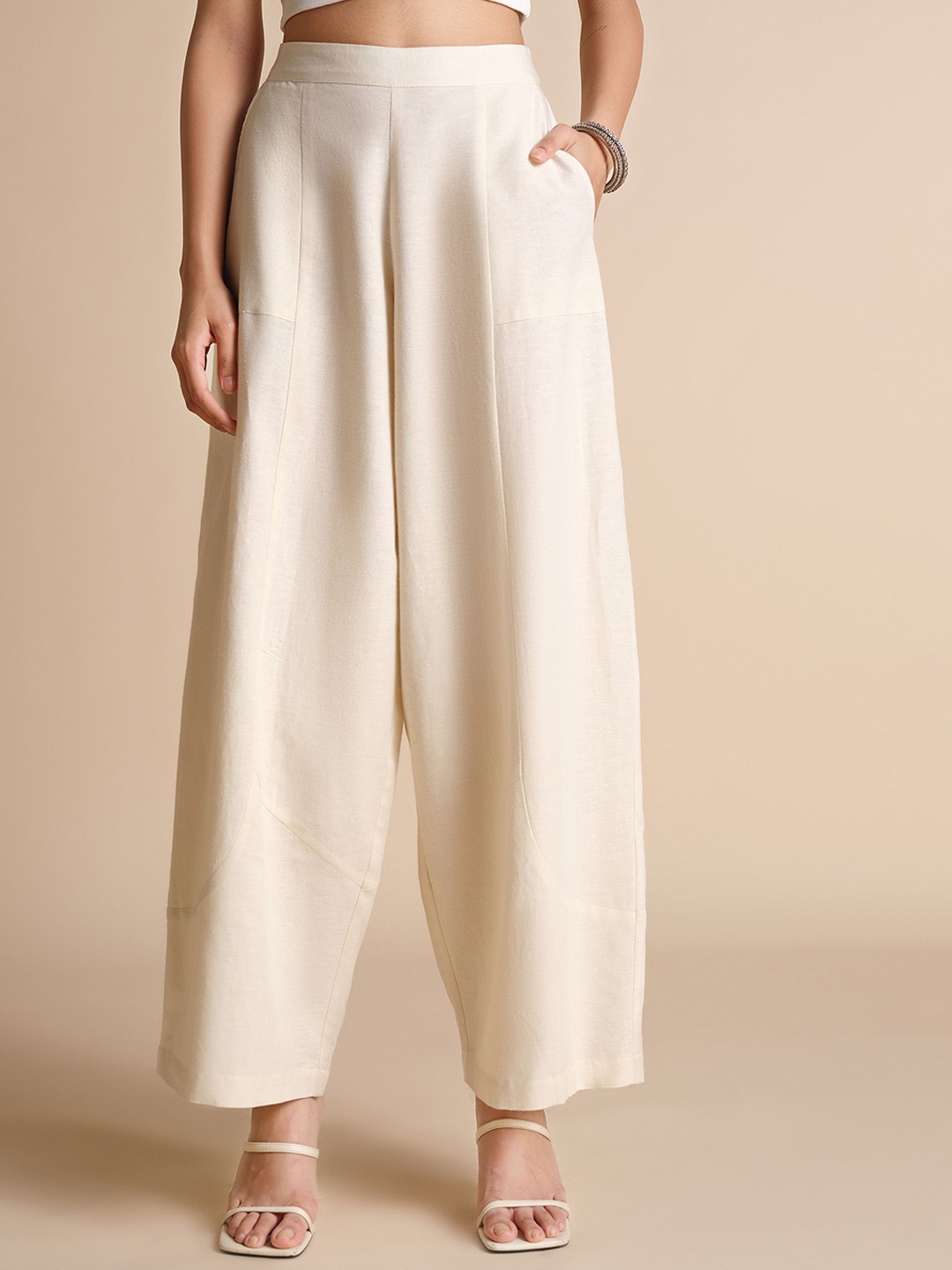 

Global Desi Women Loose Fit High-Rise Trousers, Off white
