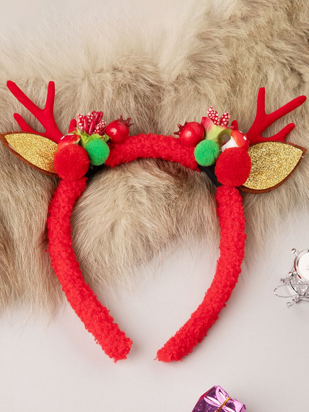 

Radhu & Kabby Women Hairband, Red
