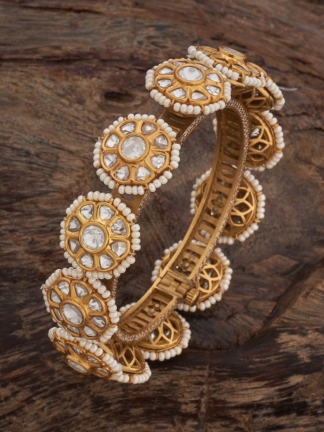 

Kushal's Fashion Jewellery Victorian-Plated Kundan-Studded Bangle, Gold