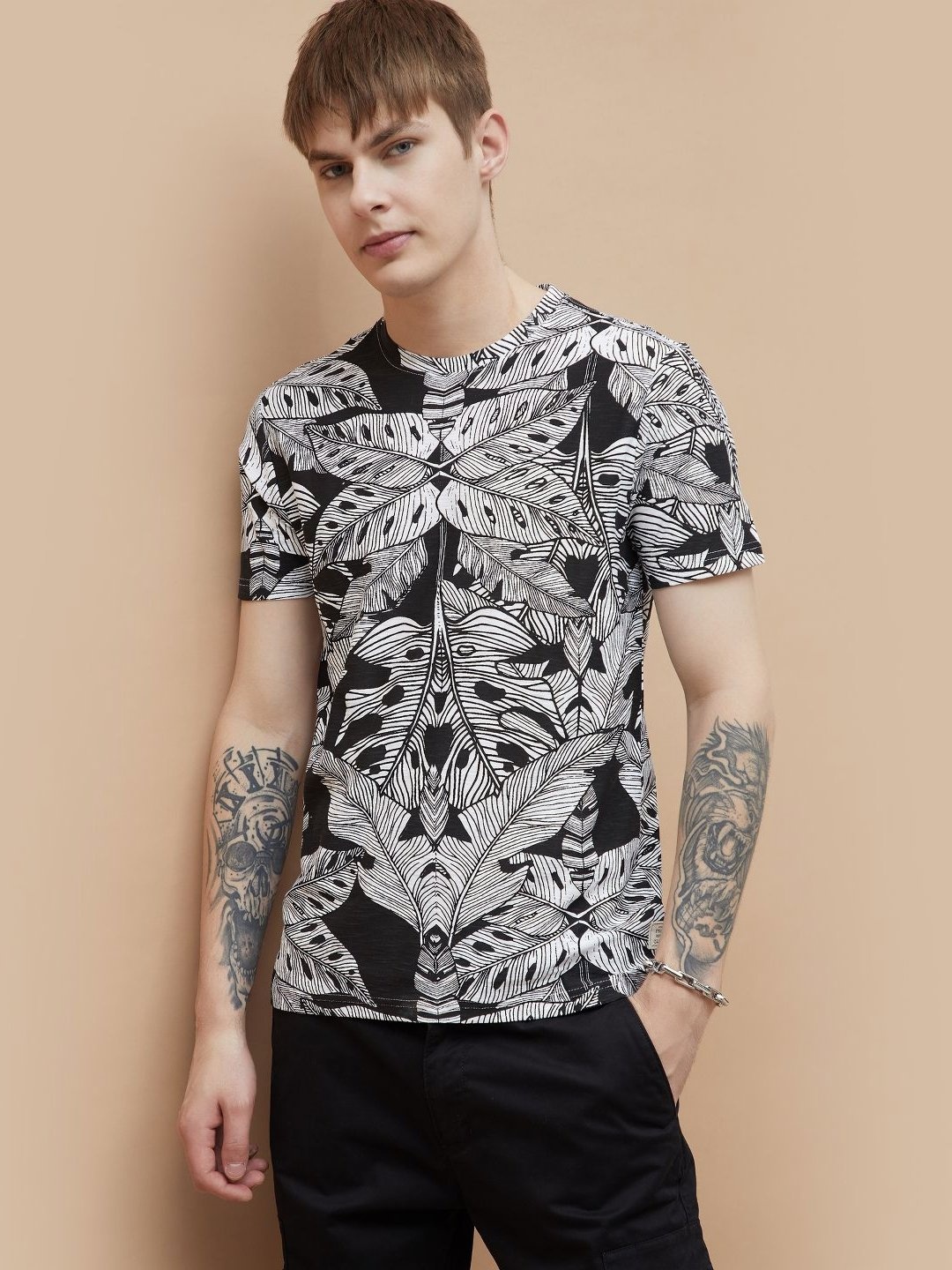 

Forca Men Floral Printed Round Neck Cotton T-shirt, Black