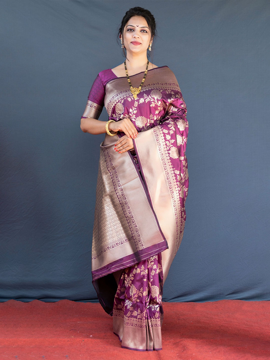 

Kandora Woven Design Zari Pure Silk Banarasi Saree, Purple