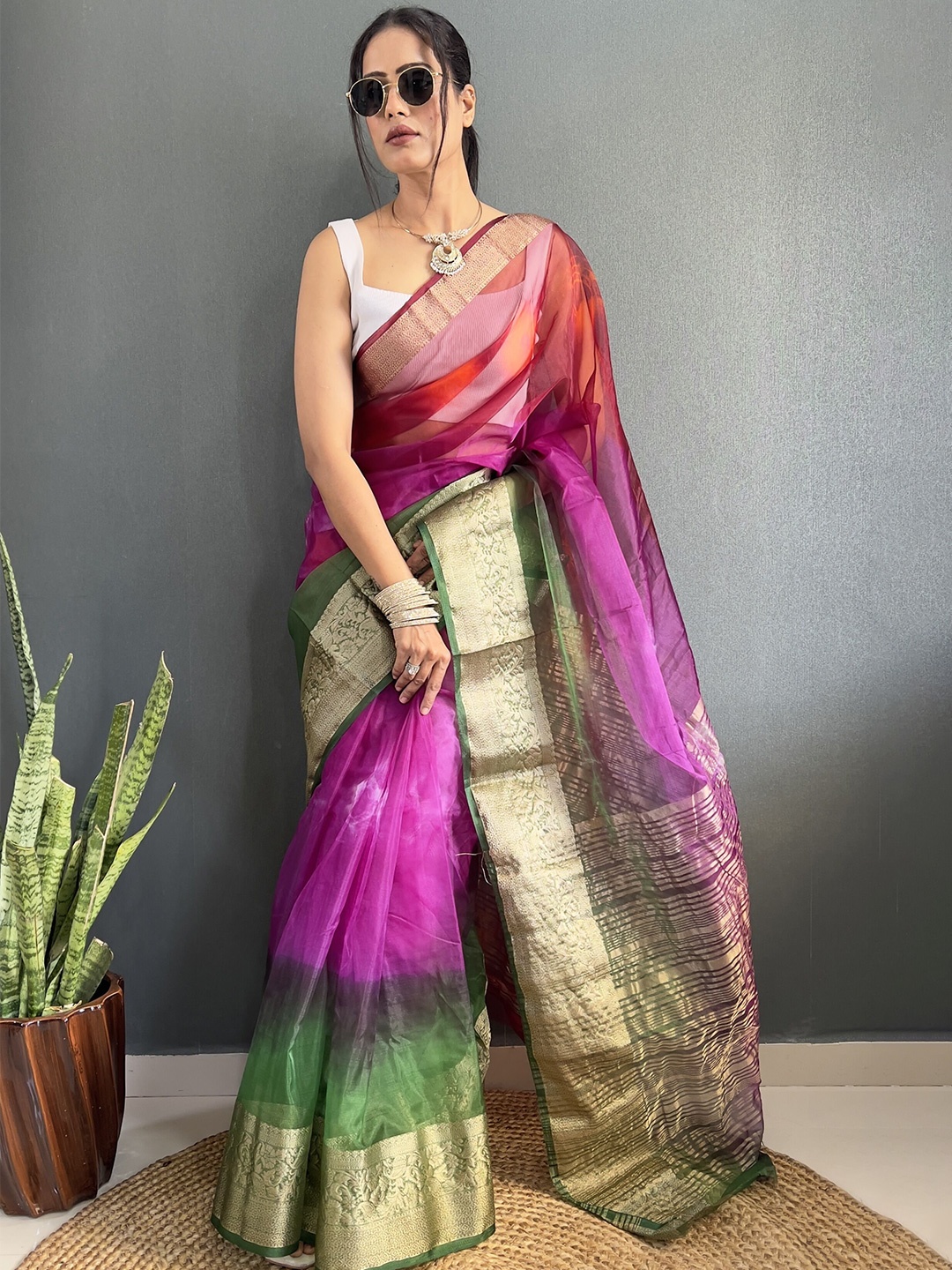 

KAYOMMI Colourblocked Zari Organza Kanjeevaram Saree, Purple