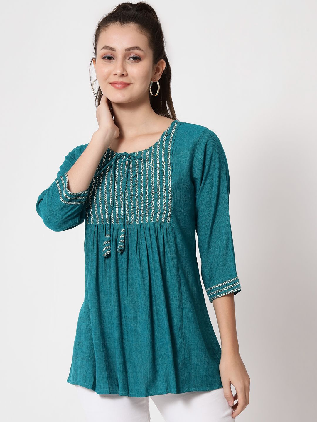 

ANGOORI FASHION Embroidered Tunic, Green