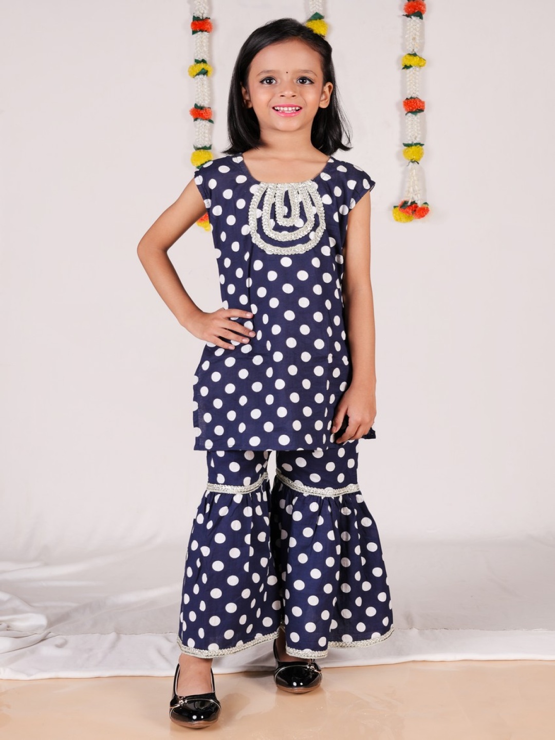 

AATYA KIIDS Girls Geometric Printed Round Neck Gotta Patti Pure Cotton Kurta with Sharara, Navy blue