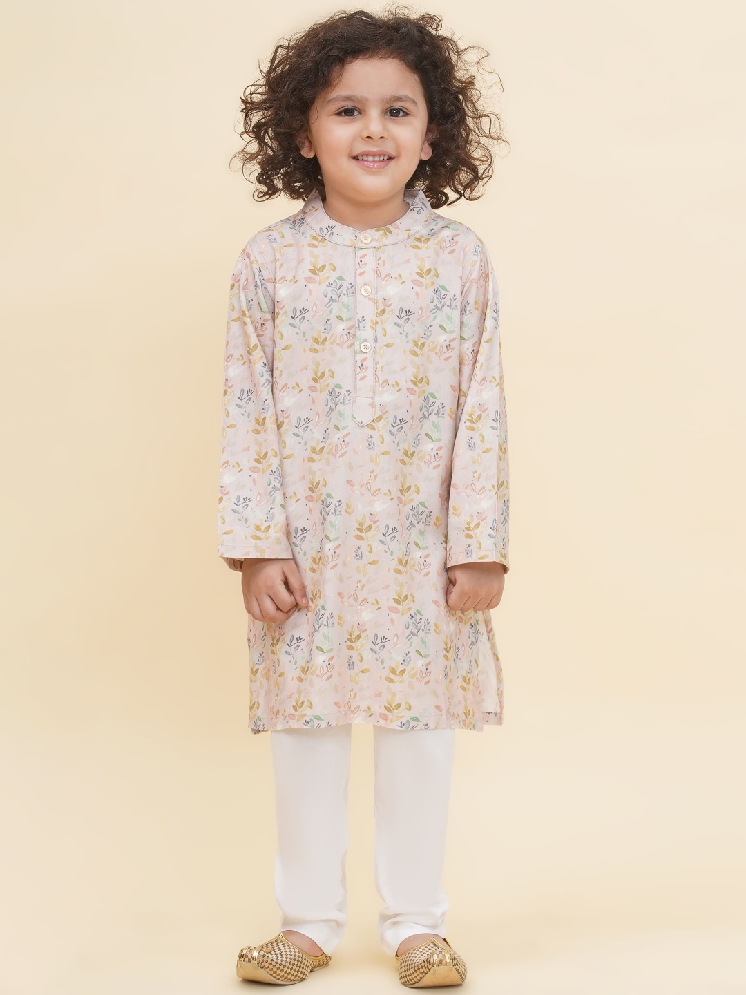 

Sethukrishna Boys Floral Printed Band Collar Straight Kurta With Pyjamas, Pink