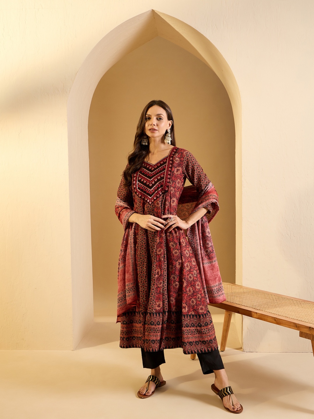 

Inddus Women Floral Embroidered Pleated Sequinned Kurta with Trousers & With Dupatta, Maroon