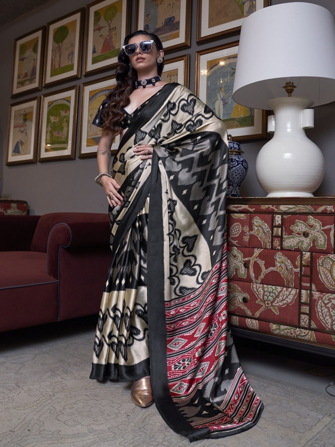 

Stylum Printed Satin Designer Saree, Black