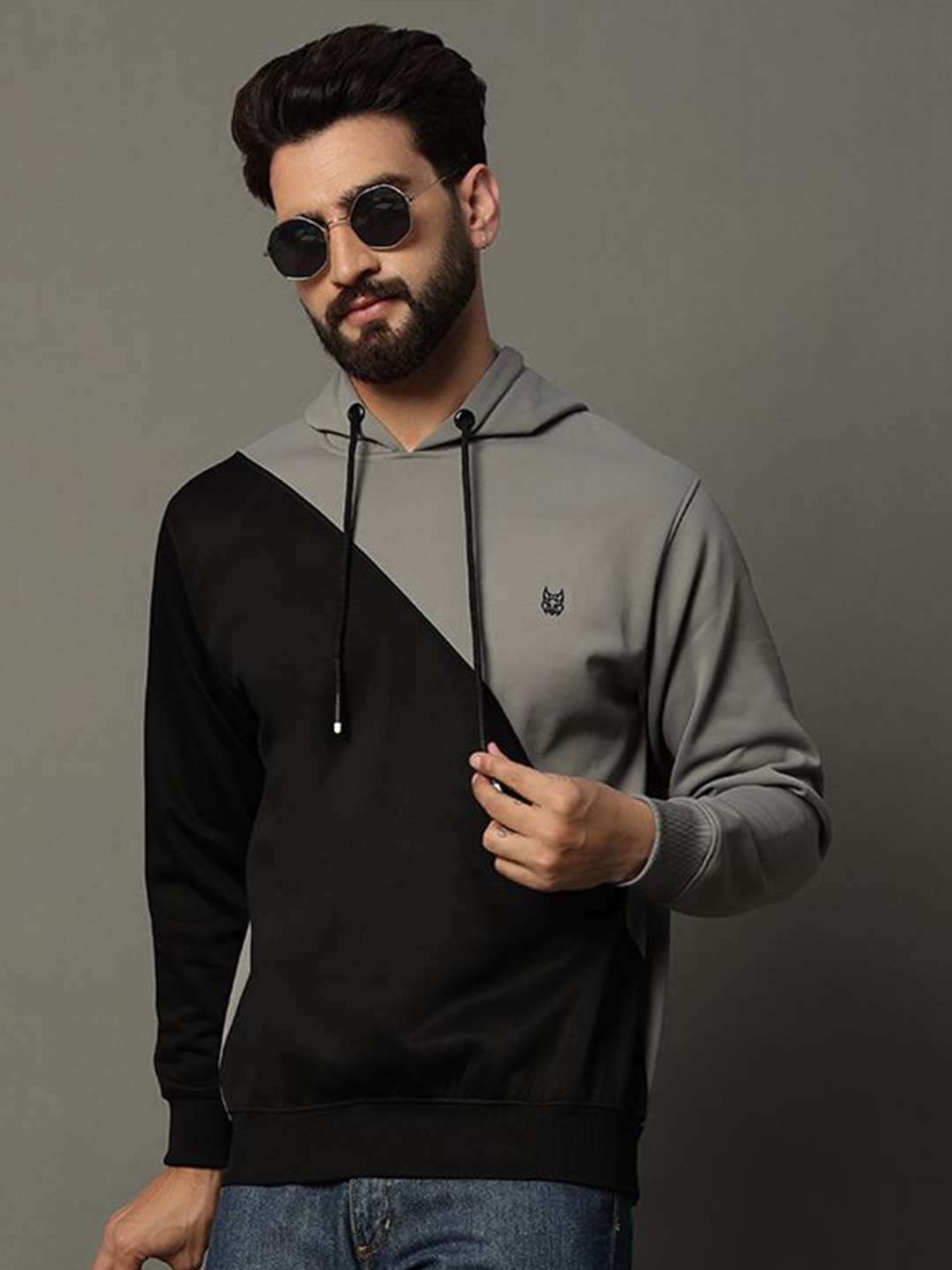 

STELVIN Men Colourblocked Hooded Pullover Cotton Sweatshirt, Grey
