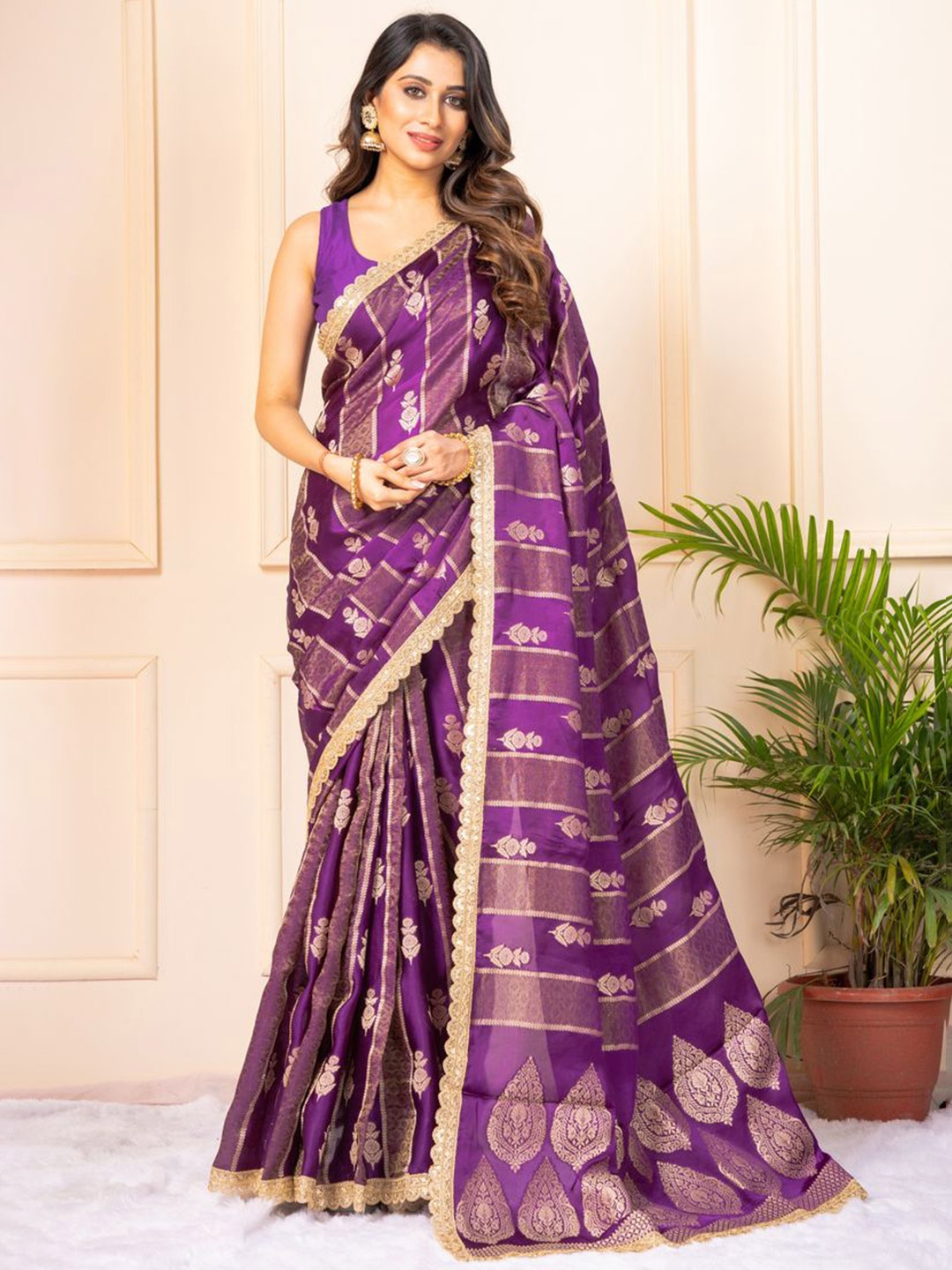 

KAJREE Woven Design Embroidered Pure Silk Saree, Purple